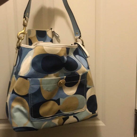 Shoes- Mild Condition Size 9 Purse/Wallet- New - Picture 7 of 8